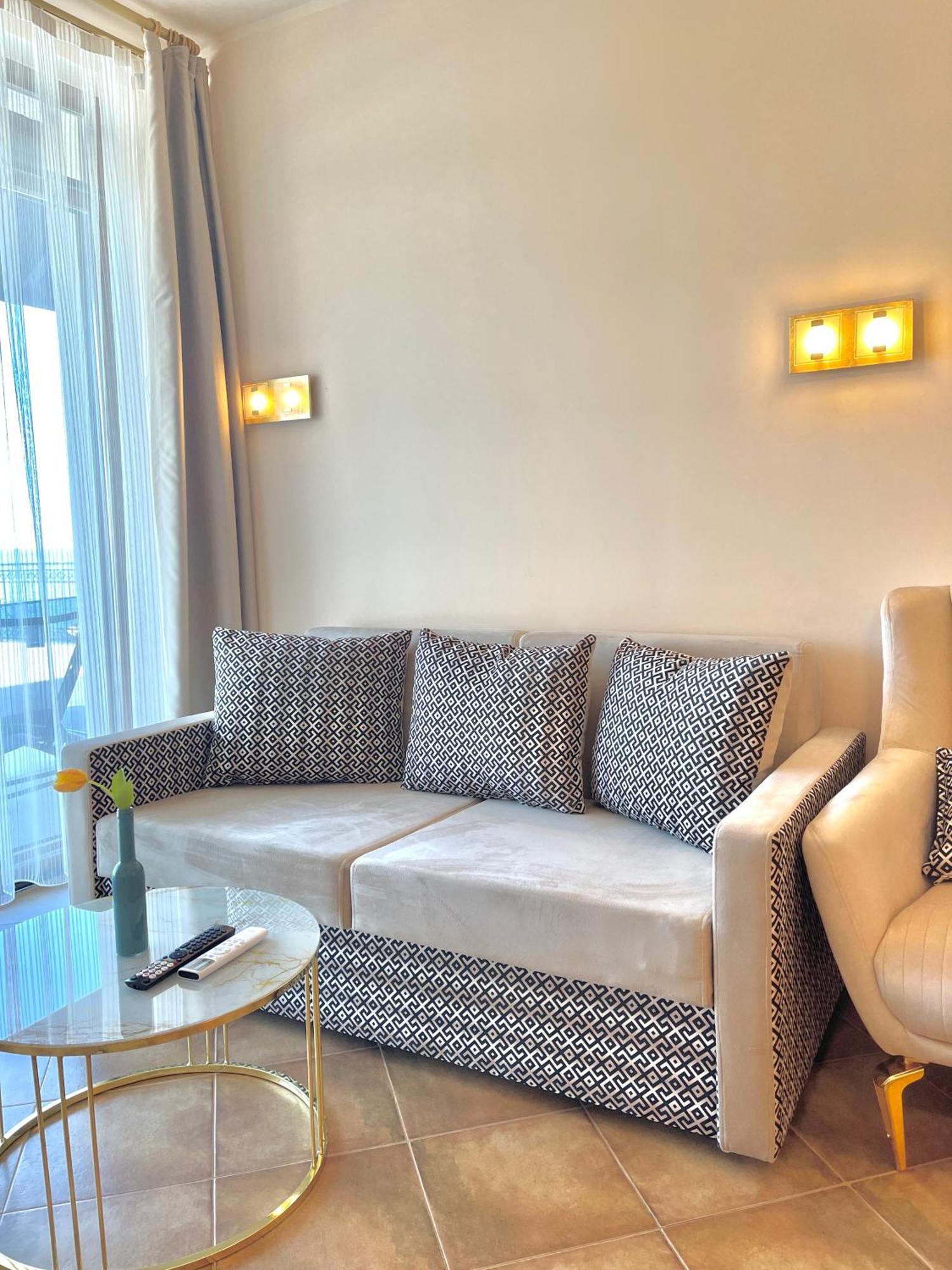 Sh Holidays & Health Beach-apartments *