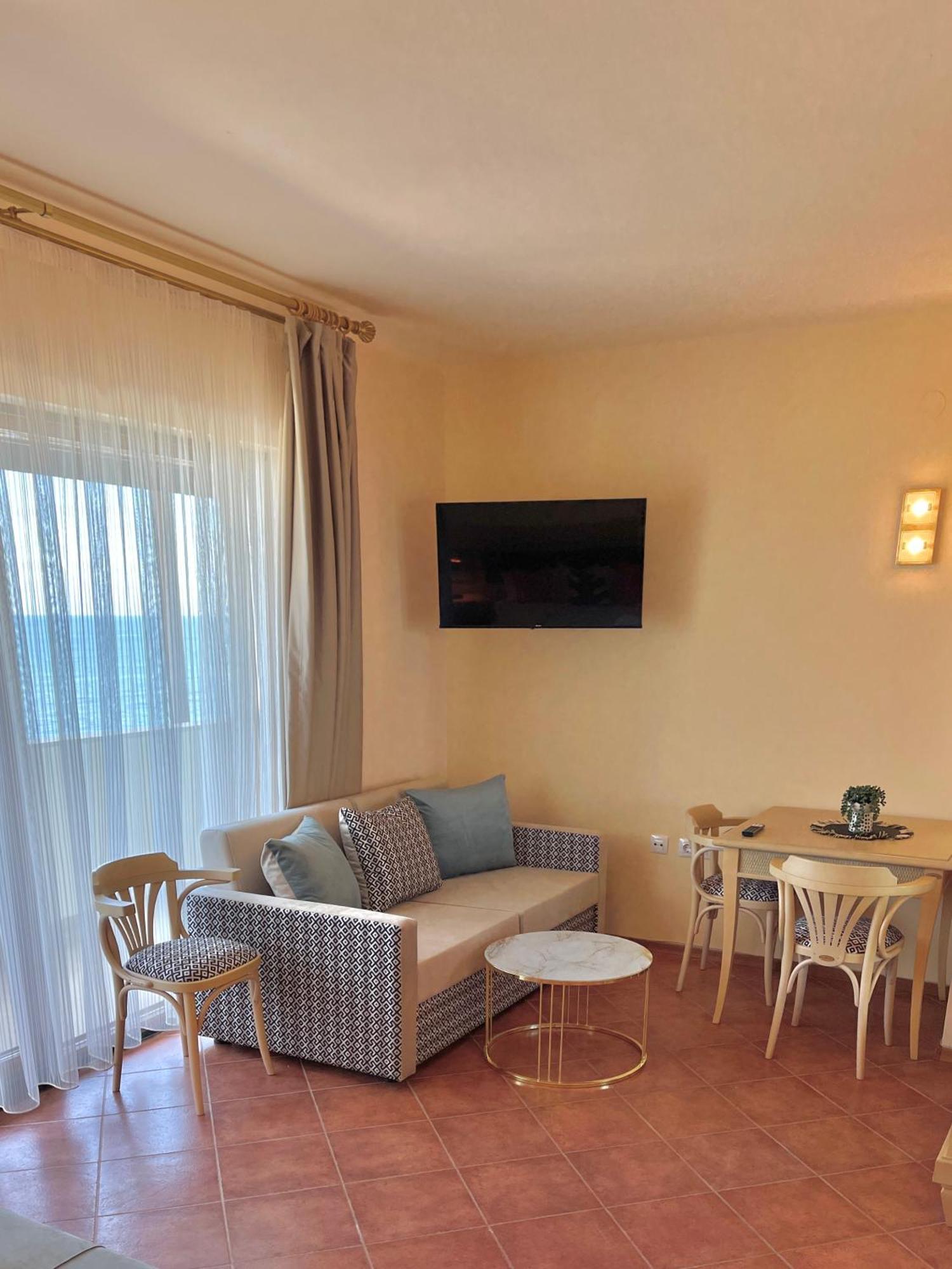Sh Holidays & Health Beach-apartments