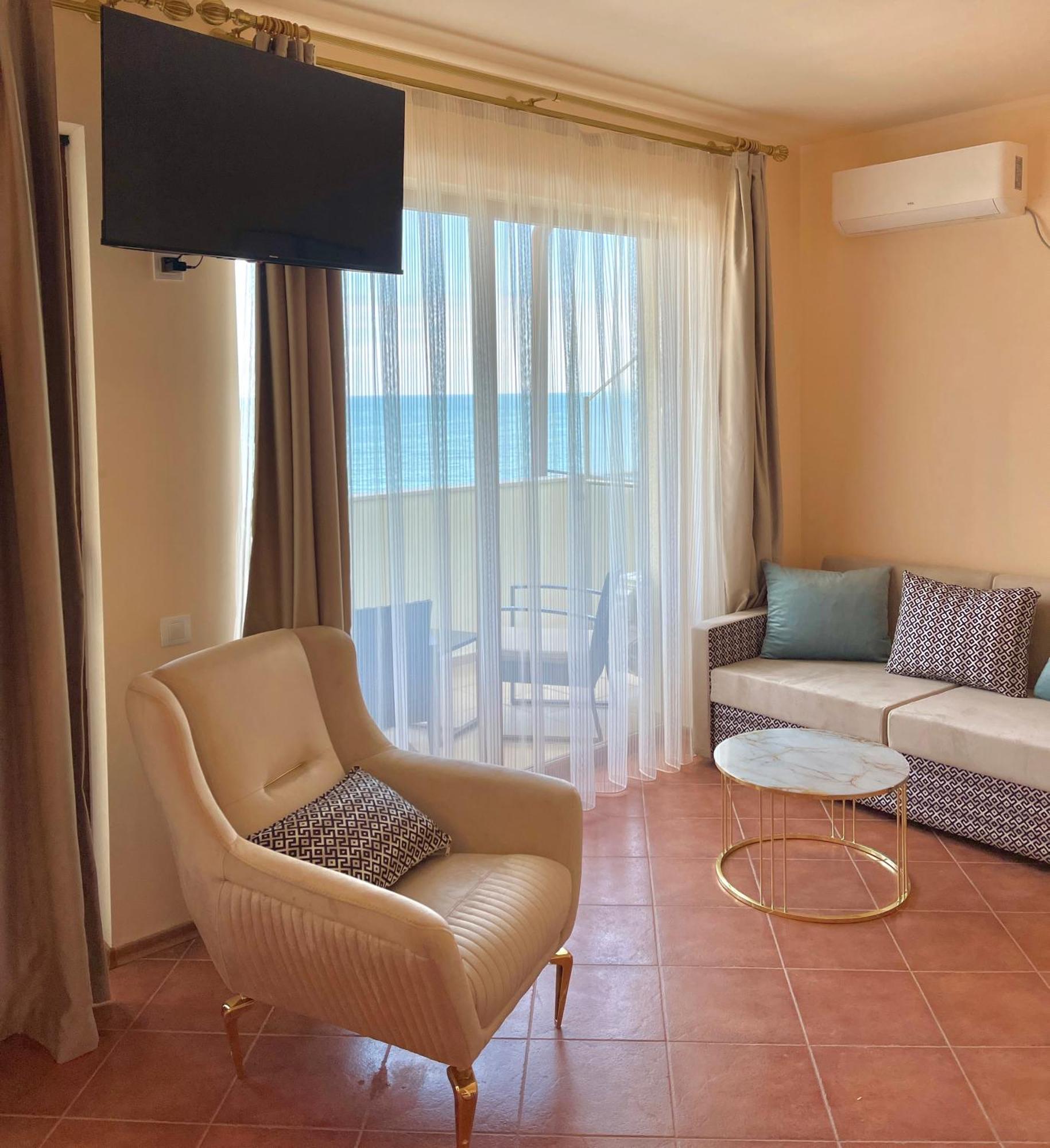 Sh Holidays & Health Beach-apartments *